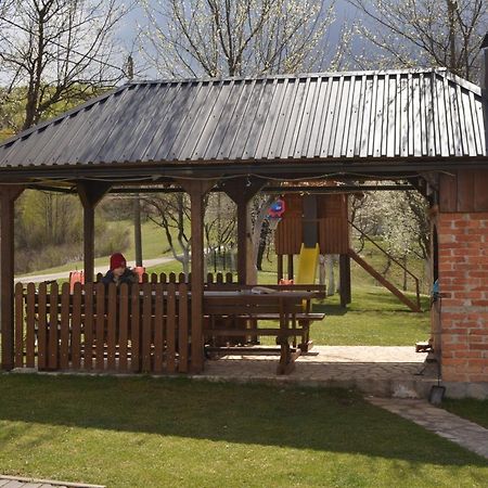 Guesthouse Andja سوملجاناك المظهر الخارجي الصورة