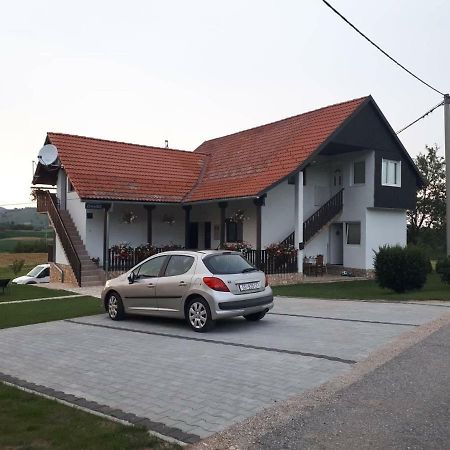 Guesthouse Andja سوملجاناك المظهر الخارجي الصورة